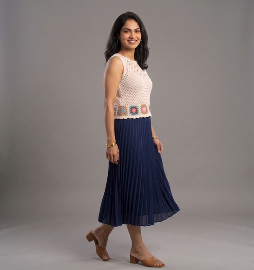 Sleeveless Crochet Top — view 2